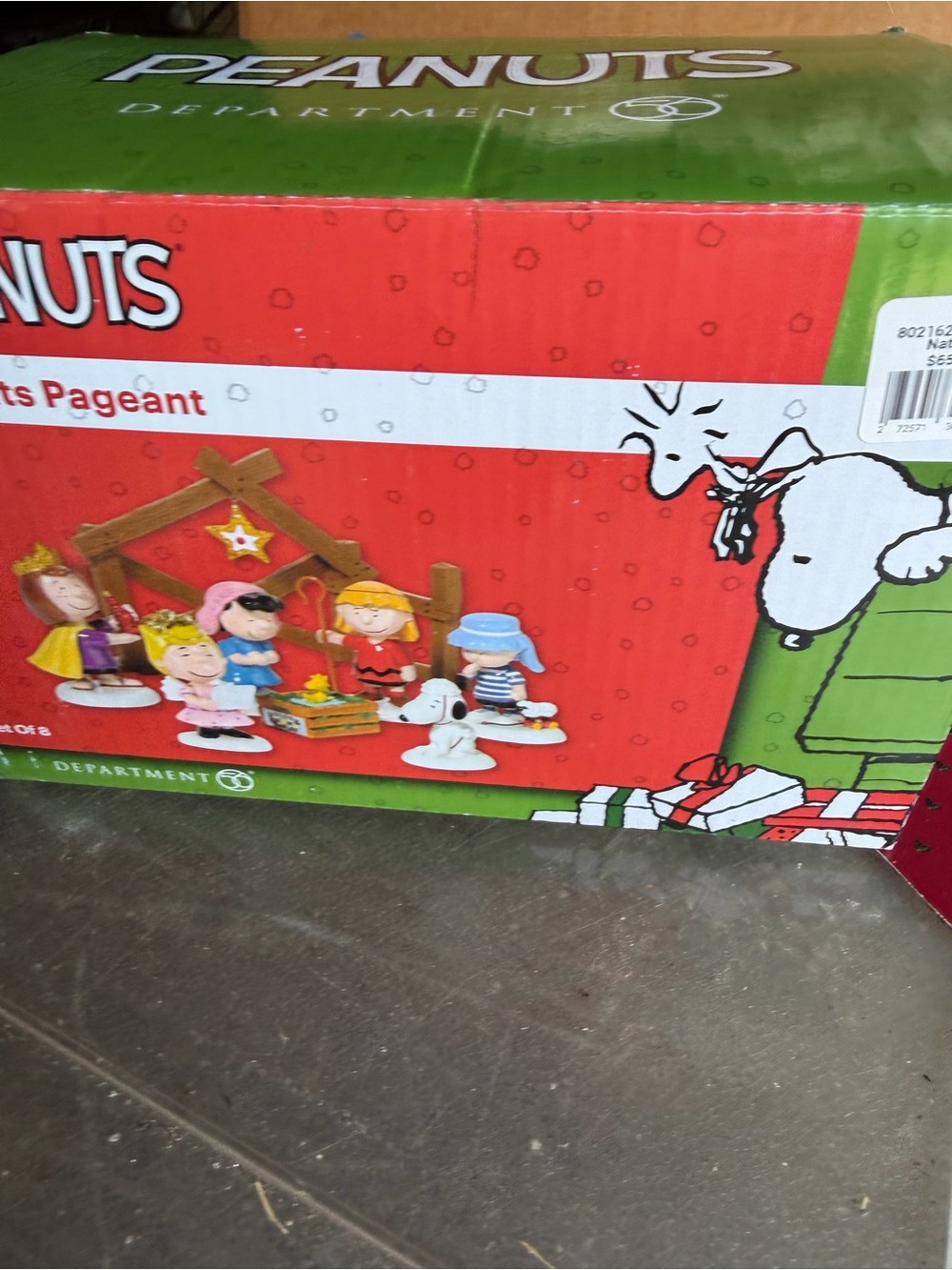 Peanuts Holiday Nativity Set with Red and Green Box Art